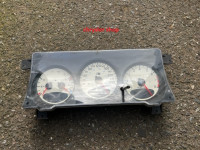 budíky 2.0 /JDJ/ - ORIGINÁLNÍ DÍL poškozené